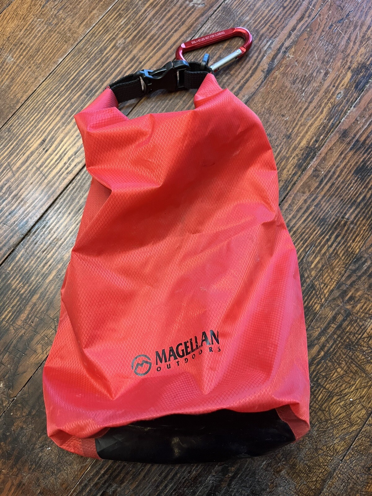Magellan Red Outdoors Hiking Camping Dry Pack 5