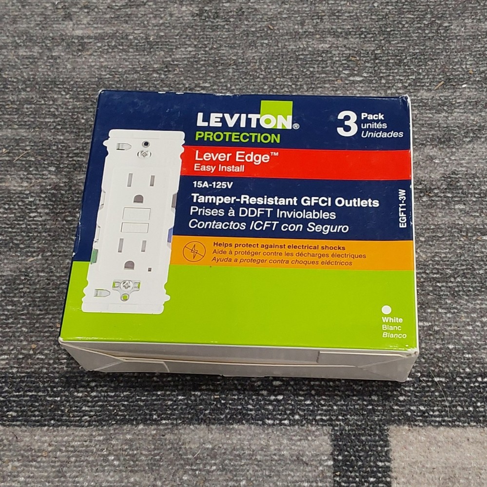 Leviton Tamper Resistant GFCI Duplex Outlets 15A 125V White 3 Pack EGFT1-3W H4