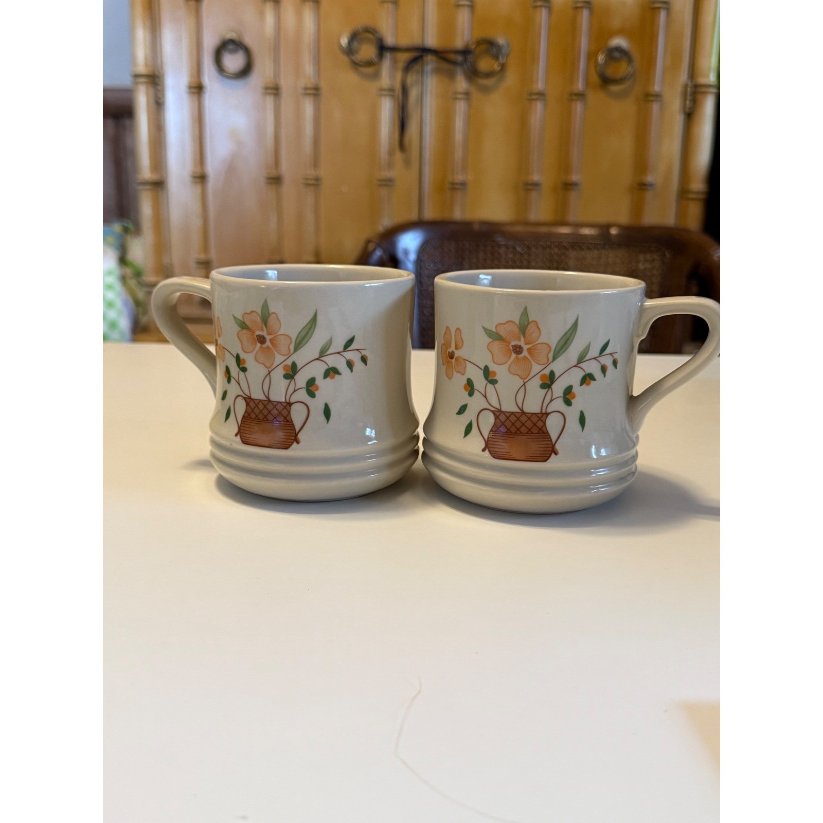 Countryside Stoneware Collection Floral Basket Mugs Set of 2 Japan Vintage Cream gallery