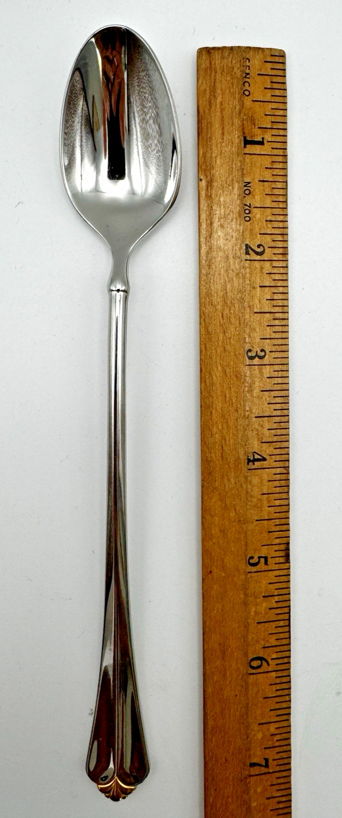 Oneida Golden Juilliard Iced Tea Spoons Set of 4 Stainless Gold Accent 7 1/4"EUC gallery