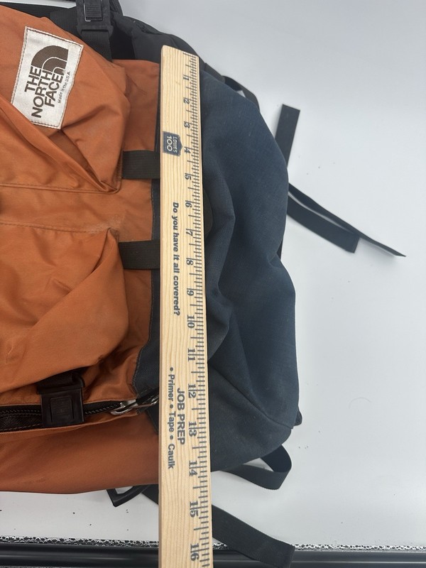 The North Face Hiking Backpack Orange/Black Adjustable Straps 4