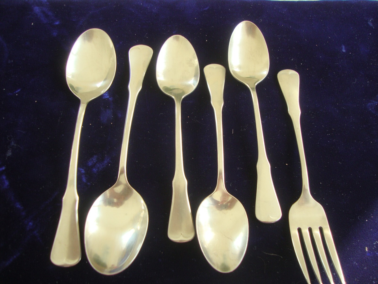 Misc. Oneida Patrick Henry Pieces gallery