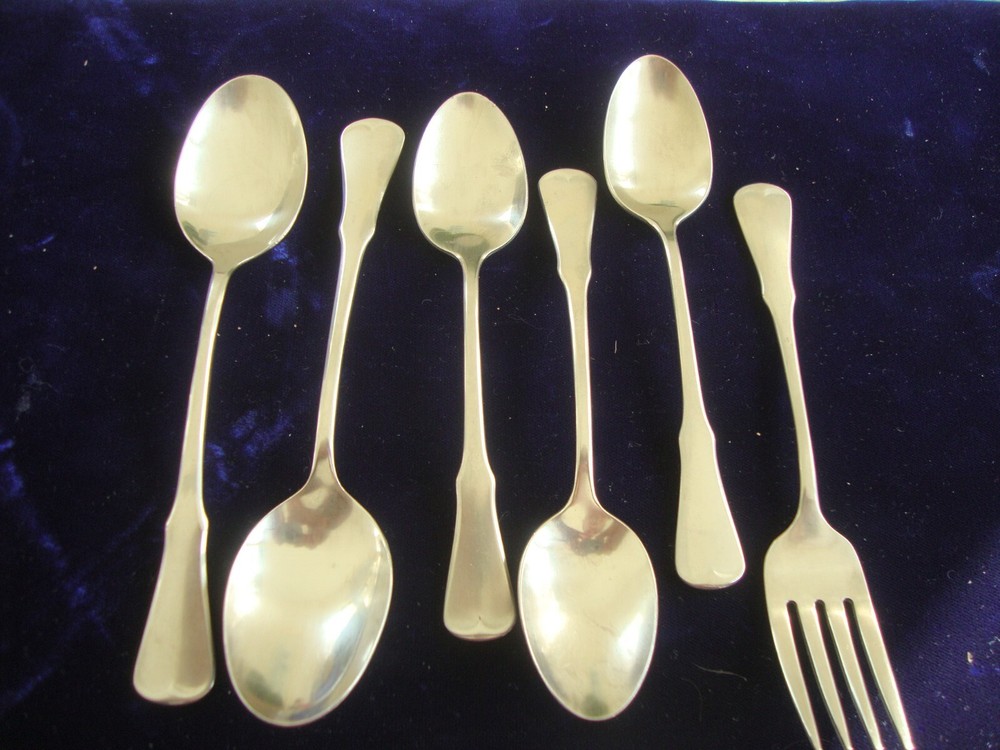 Misc. Oneida Patrick Henry Pieces