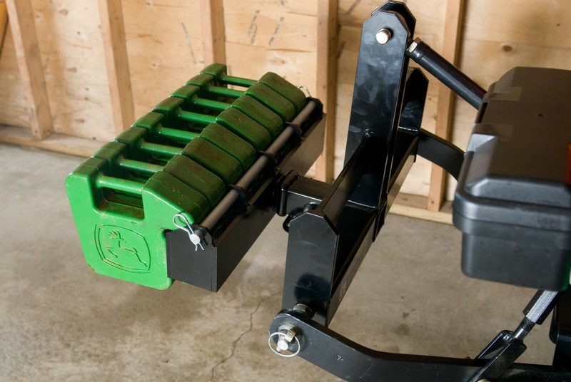 8 Suitcase Weight Bracket For 2" Receiver Hitch gallery