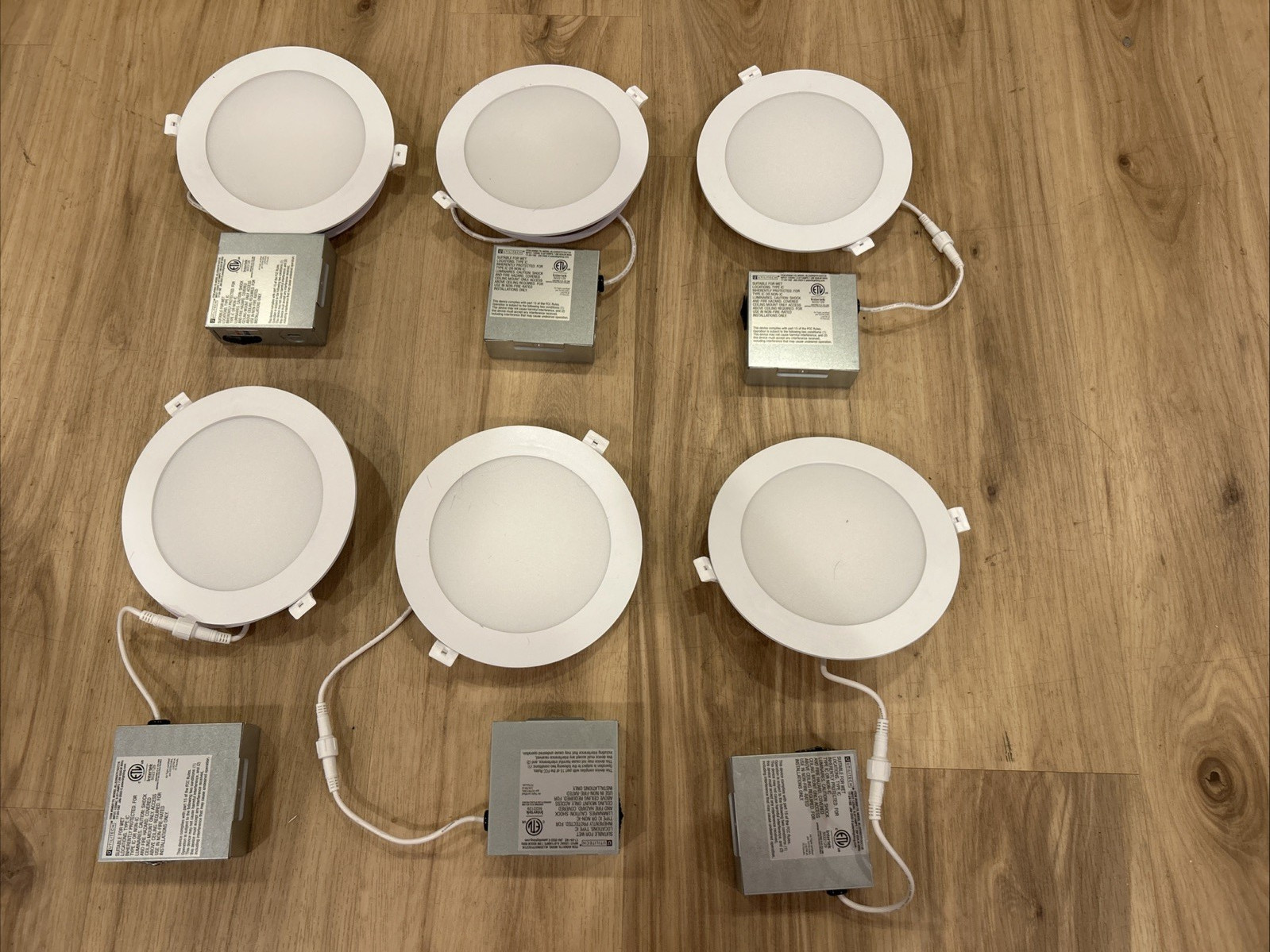 Utilitech 6in Recessed Lights 6 Pack LLEDR6XTP (R) gallery
