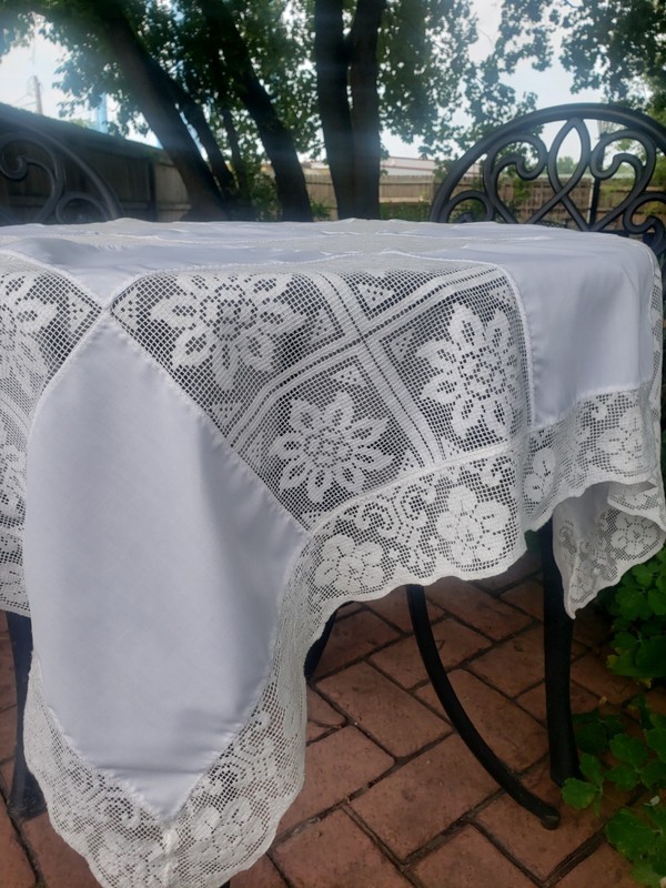 VTG Lace Patchwork Christmas Star White 41"x 41" Square Table Cloth Cottage gallery