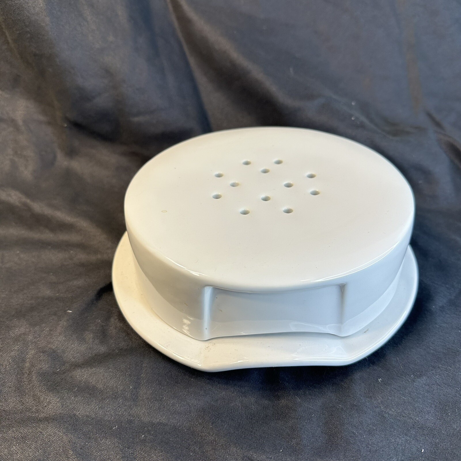 Crate & Barrel Brie Cheese Baker Baking Dish Server Keeper 2 Pc. Vent Holes EXC gallery