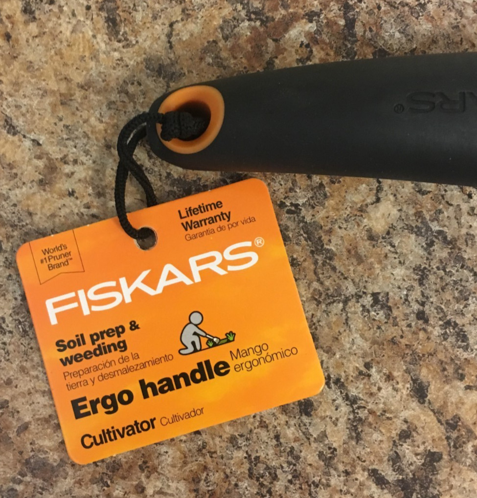 Fiskars 384240-1007 Ergo Cultivator gallery