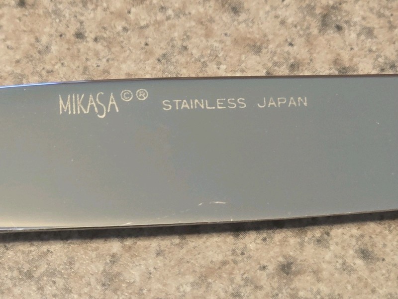Mikasa - Lyons Flatware - Gold Accent . 34 Pieces Include (6) 5-piece Settings gallery