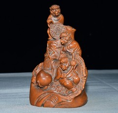 Exquisite Small Leaf Boxwood Three No Monkey Ornament