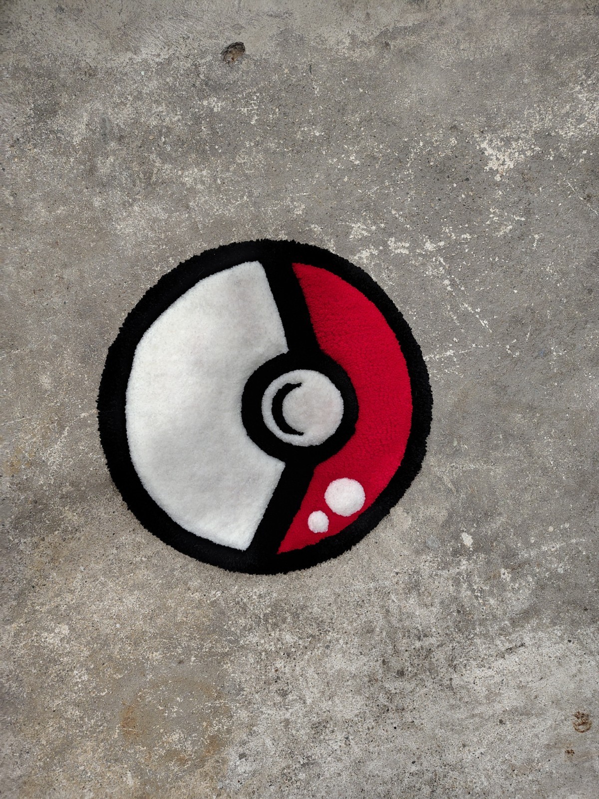 Hand Tufted Pokeyball Rug. Made In The USA From Premium Acrylic Yarn 13inch gallery