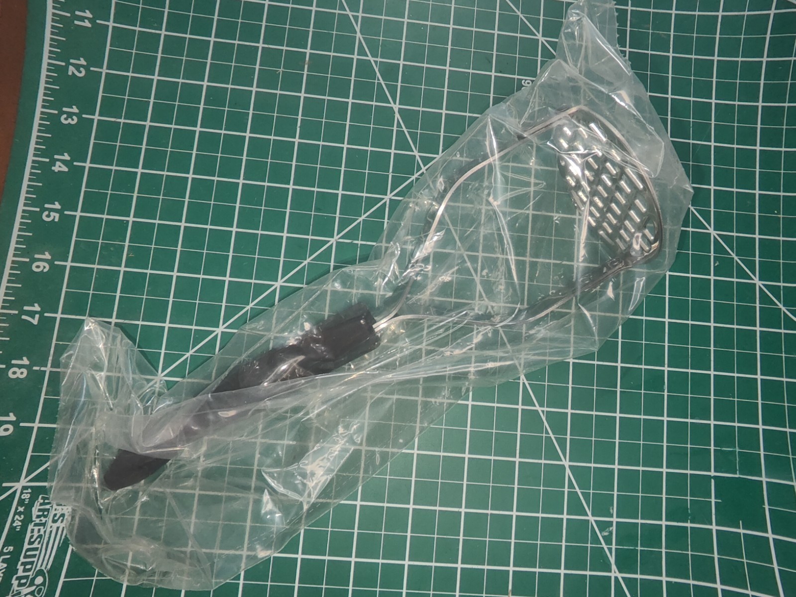 CUTCO # 1160 POTATO MASHER-FREE SHIPPING IN THE USA gallery