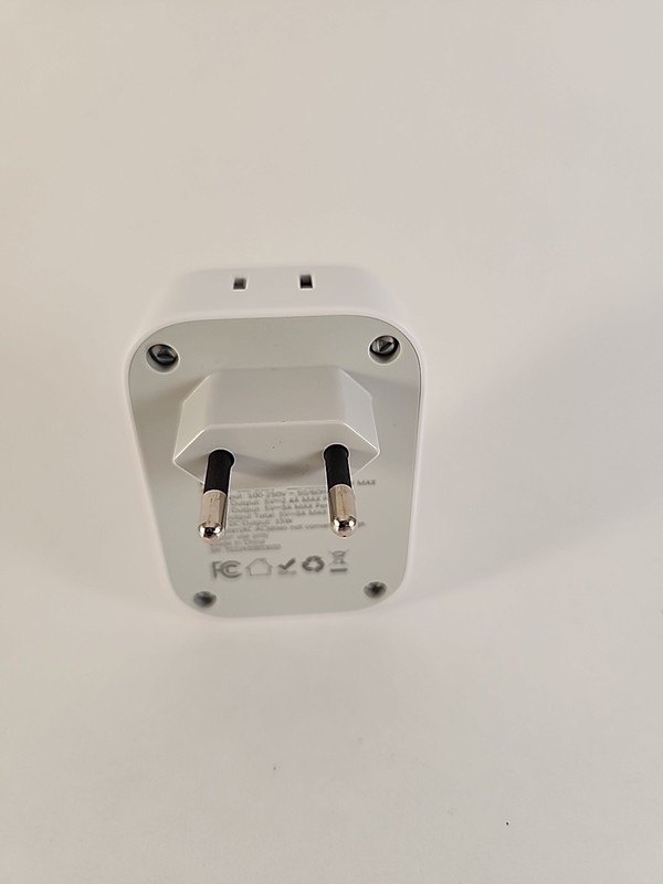 4 Outlet 3USB Power Plug Adapter for US Travel to Spain Italy Greece Europe gallery