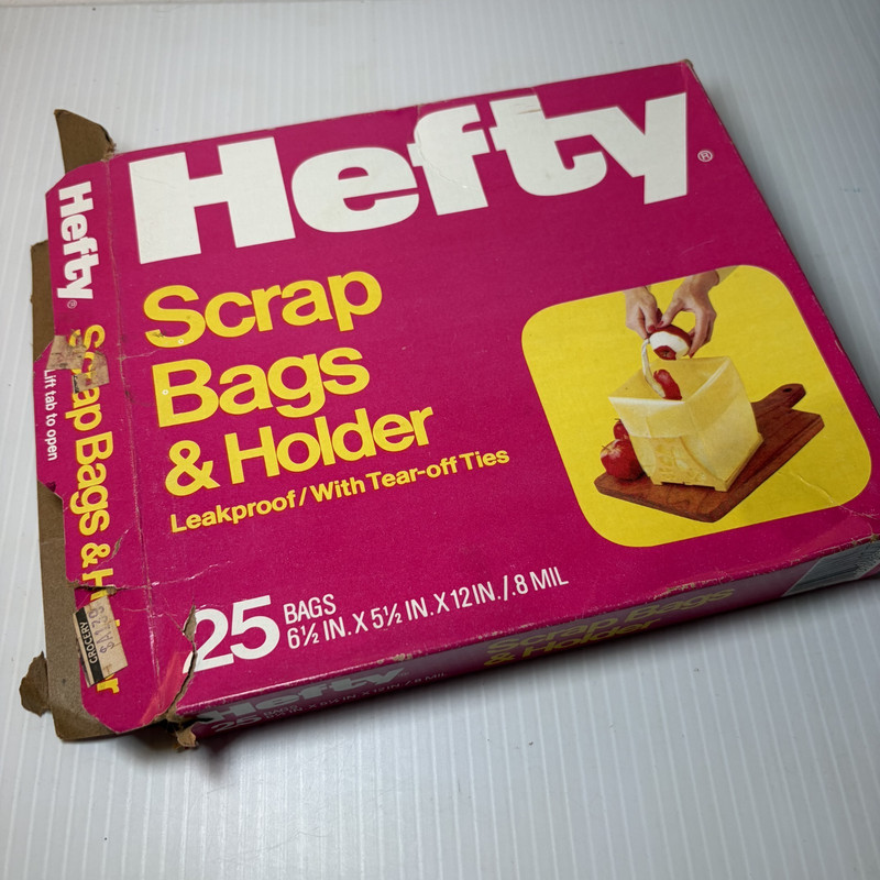 Set of 2 Partial Open Boxes Hefty Scrap Bags Late 1970s 67 Bags Total No Holder gallery
