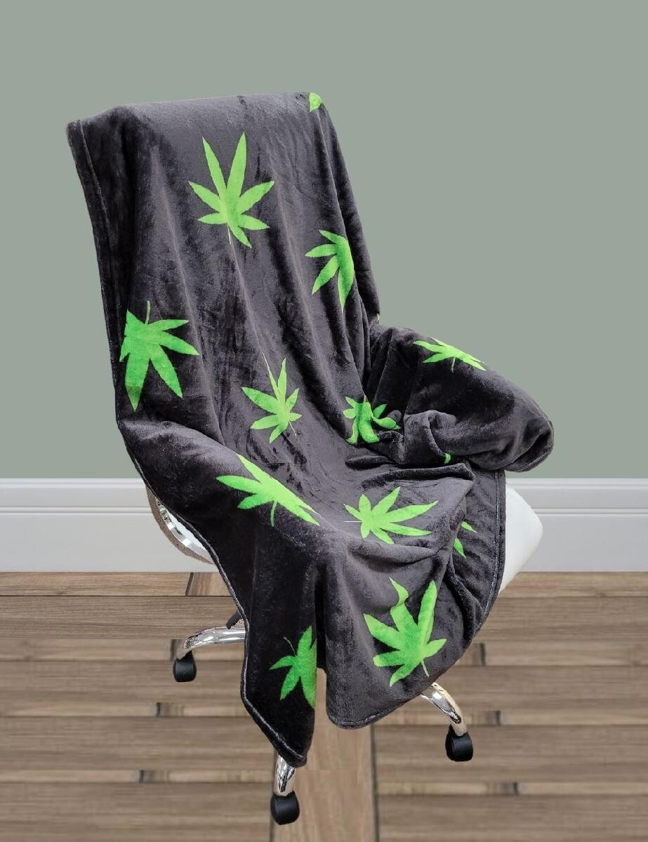 POT LEAF Soft Cozy Luxury Throw Light Weight Blanket 50" x 60" (127cm x 152cm) gallery