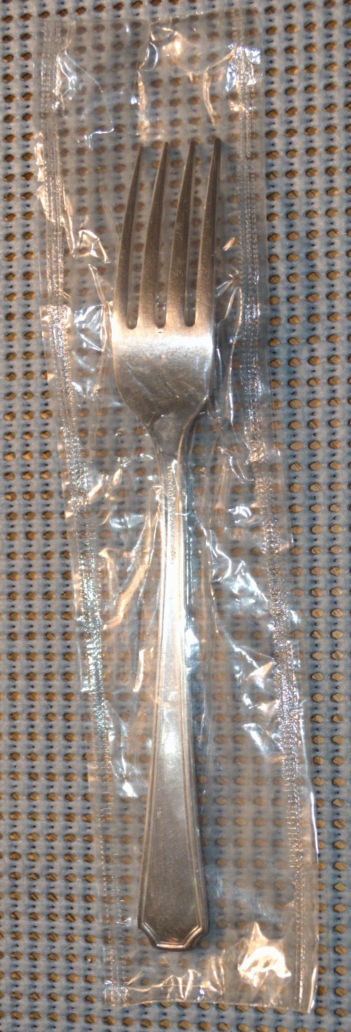 Oneida Silversmiths Silverplate Dinner Folks, 7 3/8 inches, Flatware gallery