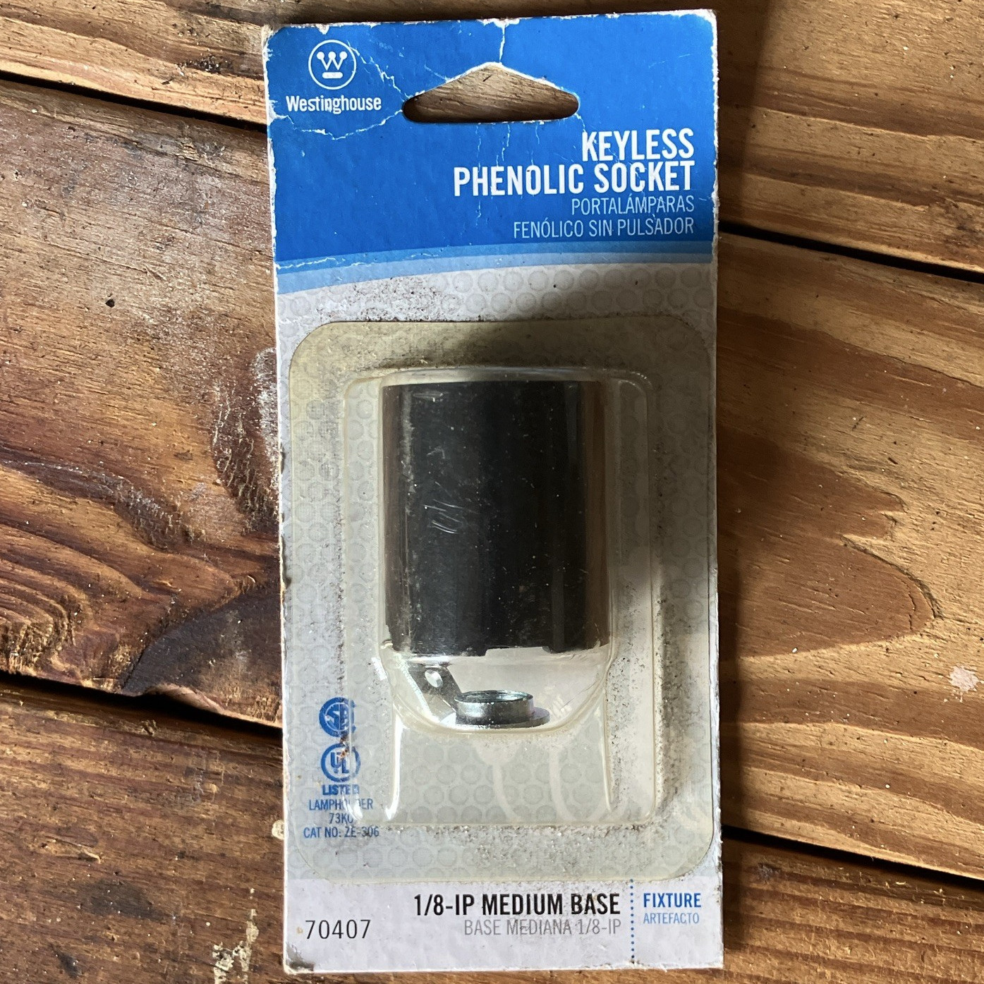 Westinghouse Keyless Phenolic Light Socket Medium Base 250V 660W 70407 gallery