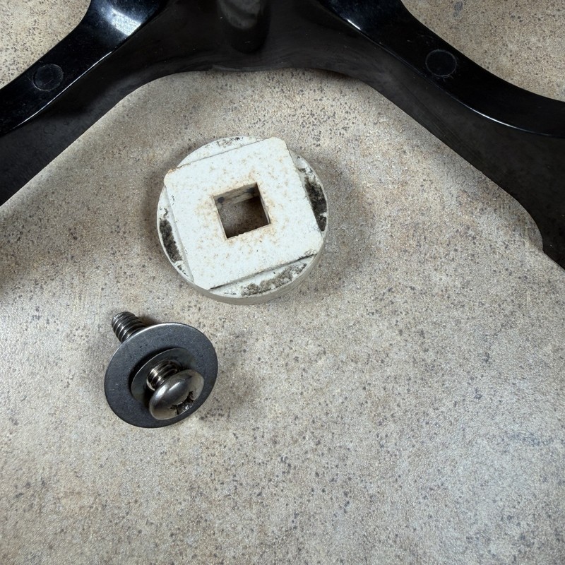 Farberware Electric Wok Replacement Legs Base With Ceramic Spacer Model 303 gallery