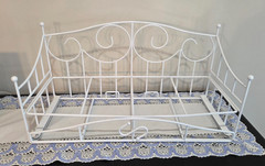 White Metal Wall Shelf w/Pull Out Tray 20″ x 10 1/2″ x 8 1/4″ deep.