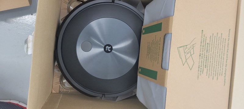 iRobot Roomba Combo j7+ Robotic Vacuum Cleaner - Graphite (J755020) gallery