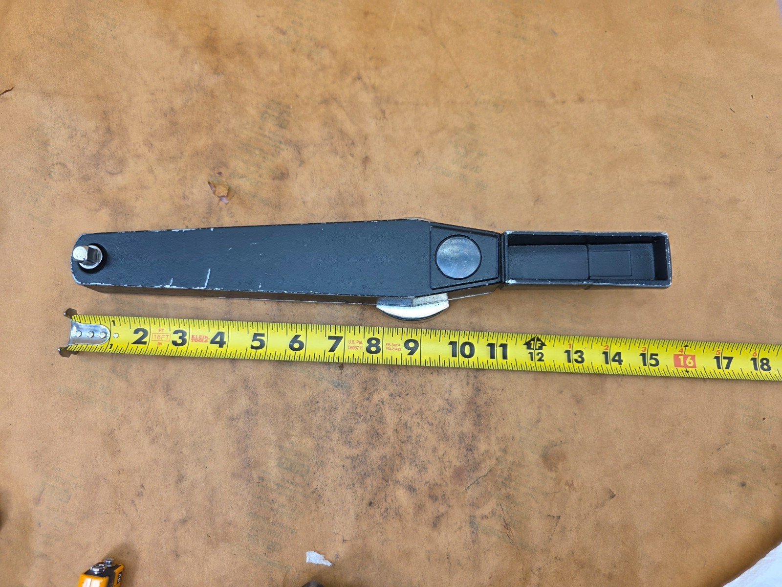 Armstrong 64-358 3/8" Drive Dial Type Torque Wrench 0-50 Ft-Lb / 0-70 gallery