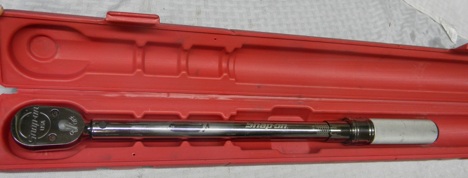 SNAP-ON 1/2" DR ADJ FIXED-RATCHET CLICK-TYPE TORQUE WRENCH 30-150 FT.LB #QD3R150 gallery