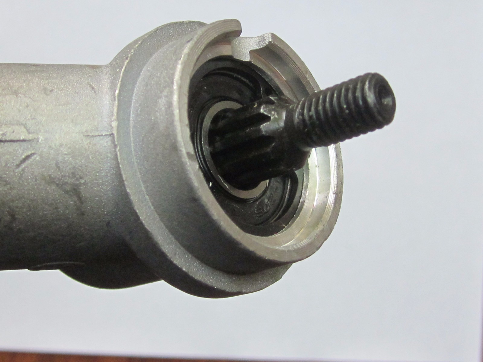 GEAR CASE HEAD - Straight Shaft Trimmers HYPER TOUGH BRAND SEE MODELS BELOW gallery