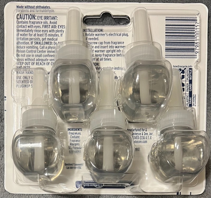 5 Count Glade Plugins Scented Oil Refills - Embers & Sandalwood Limited Edition gallery