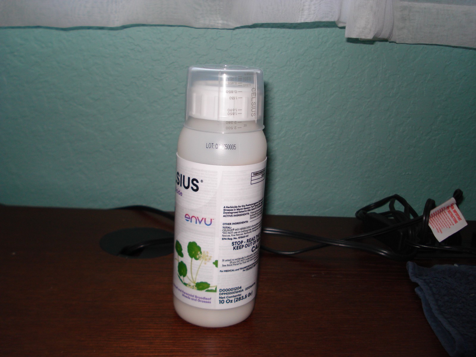 Celsius WG Weed Control 10oz gallery