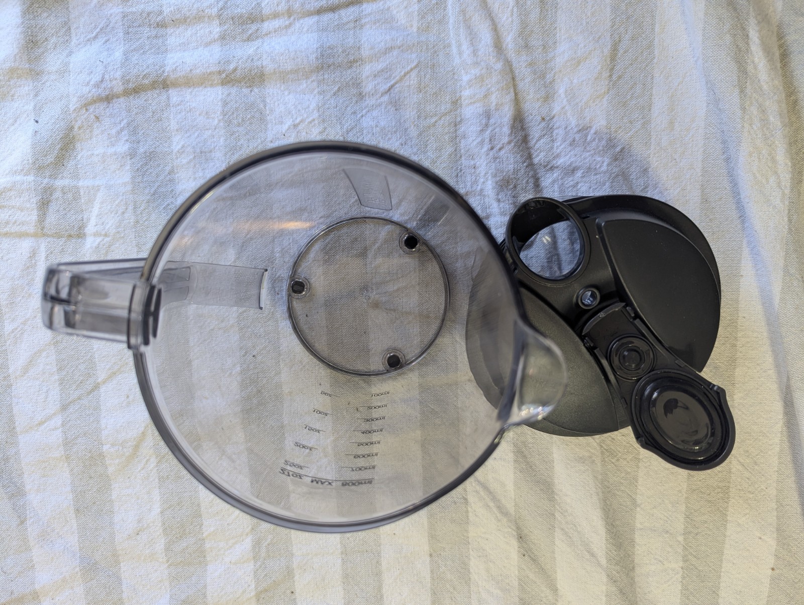 Nutribullet Juicer Pro NBJ50100 Juice Pitcher 27oz Replacement Part gallery