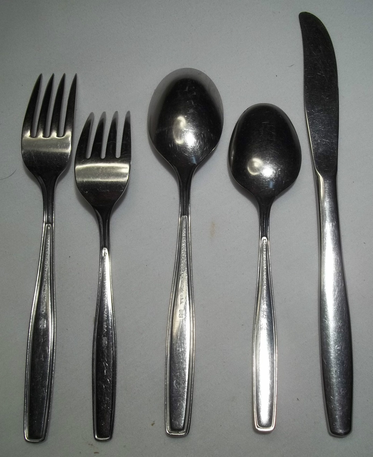 MODERN LIVING Pattern 5 Piece Place Set By IS Rogers Cutlery Stainless Flatware gallery