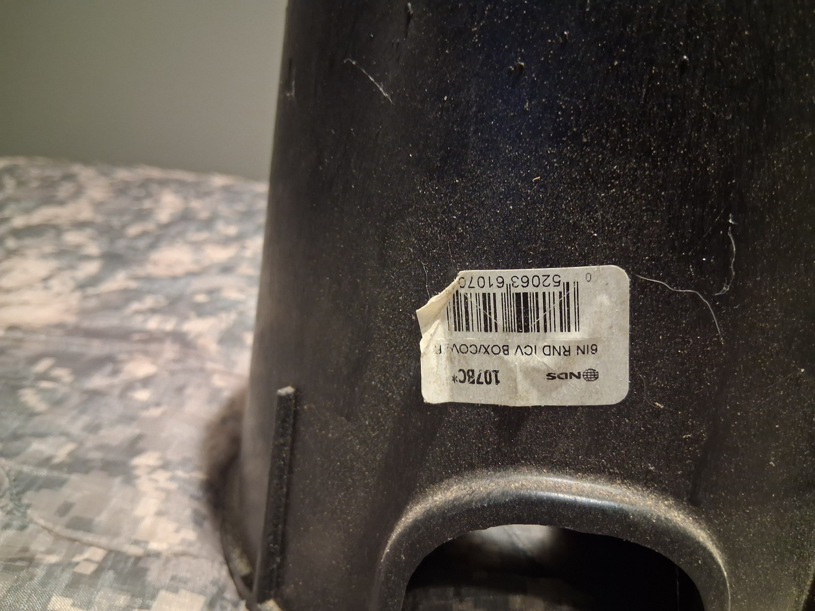 2 NDS 107BC Black/Matte Plastic Round Valve Box 6 in. with Overlapping ICV Cover gallery