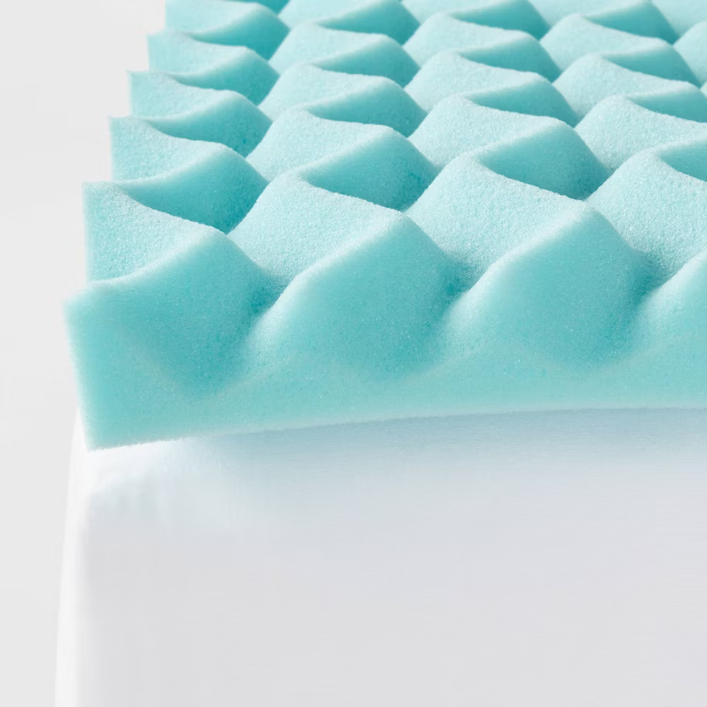 Queen 1.5" Reversible Wave Memory Foam Mattress Topper - Made By Design gallery