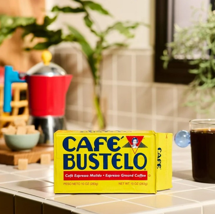 (2 pack) Cafe Bustelo,Espresso Style Dark Roast Ground Coffee,Vacuum Packed 10oz gallery