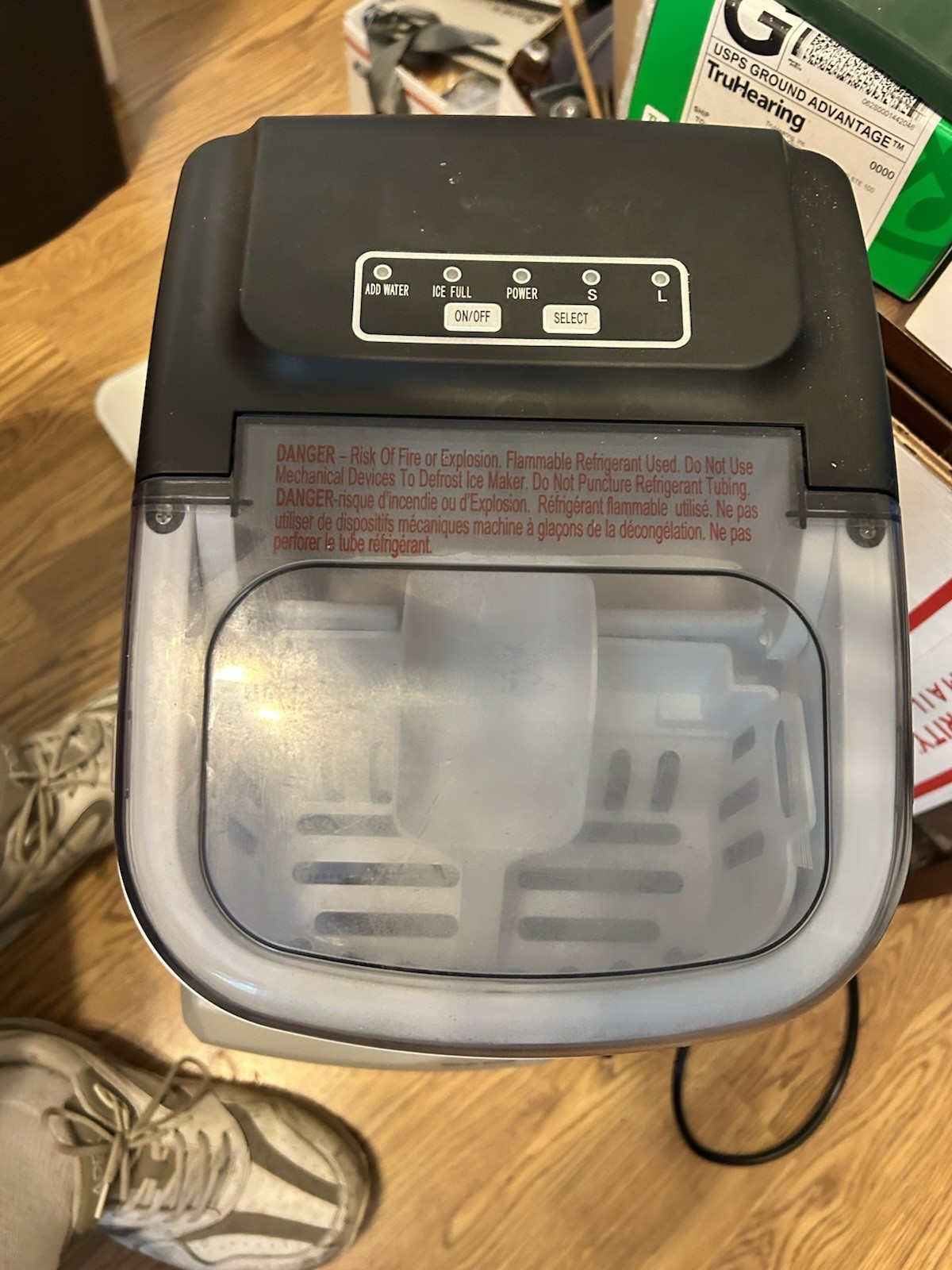 Countertop Portable Ice Maker - Produces 26 lbs. per Day 1.2L Water Tank gallery