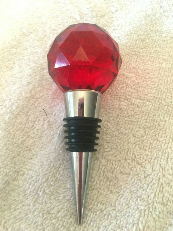 WINE STOPPERS - MISC PATTERNS - BEAUTIFUL 7 PIECES TOTAL gallery