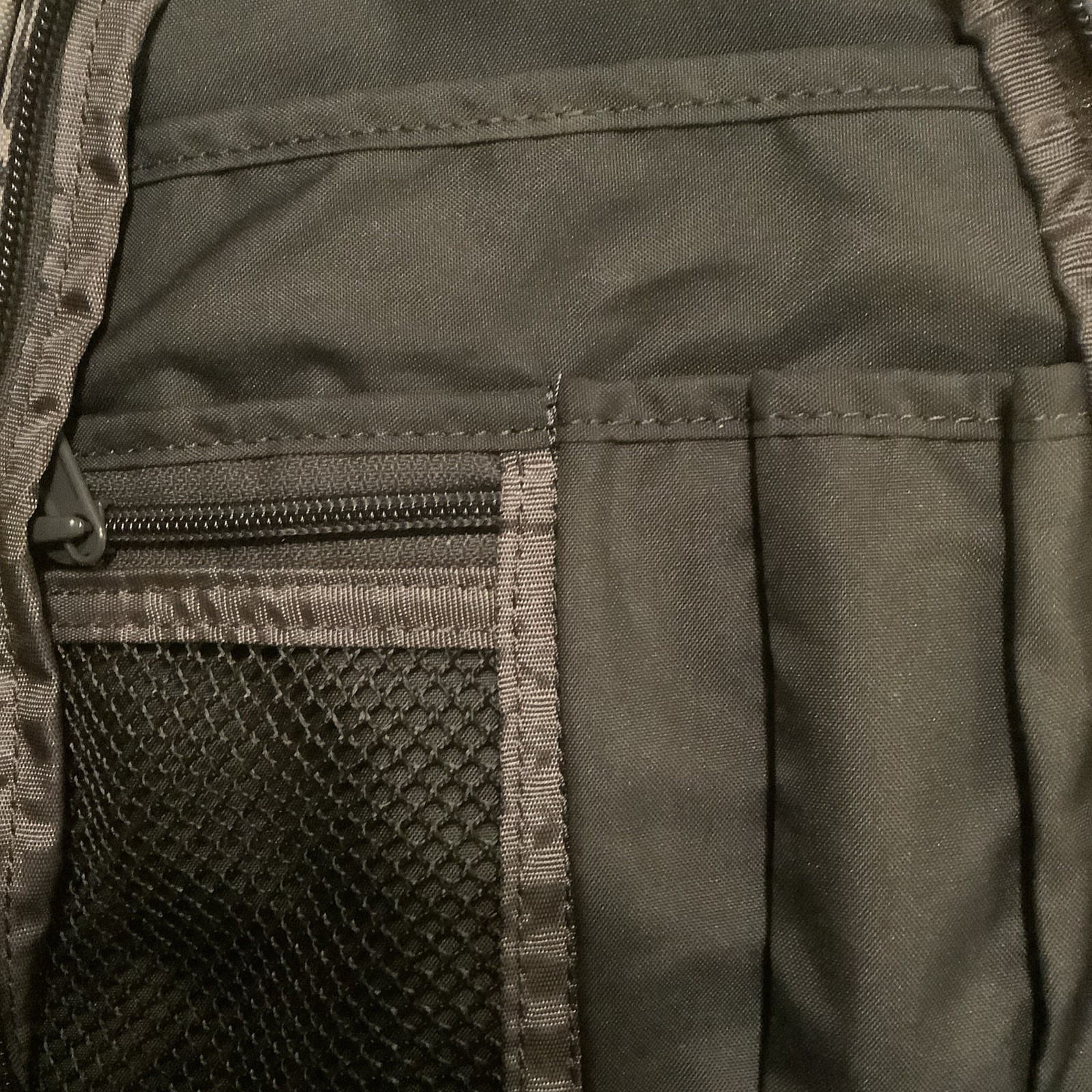 Dakine Cosmo 6.5L Backpack - Black and grey Small backpack  4