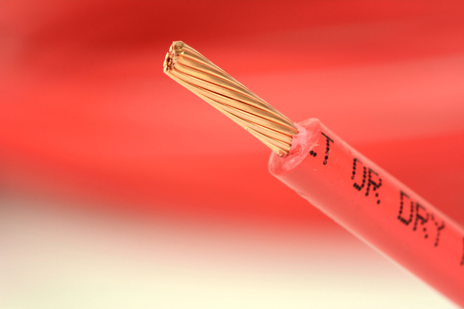 10 AWG Solar Panel Wire 50' Power Cable UL 4703 Copper MADE IN USA PV Gauge Red gallery