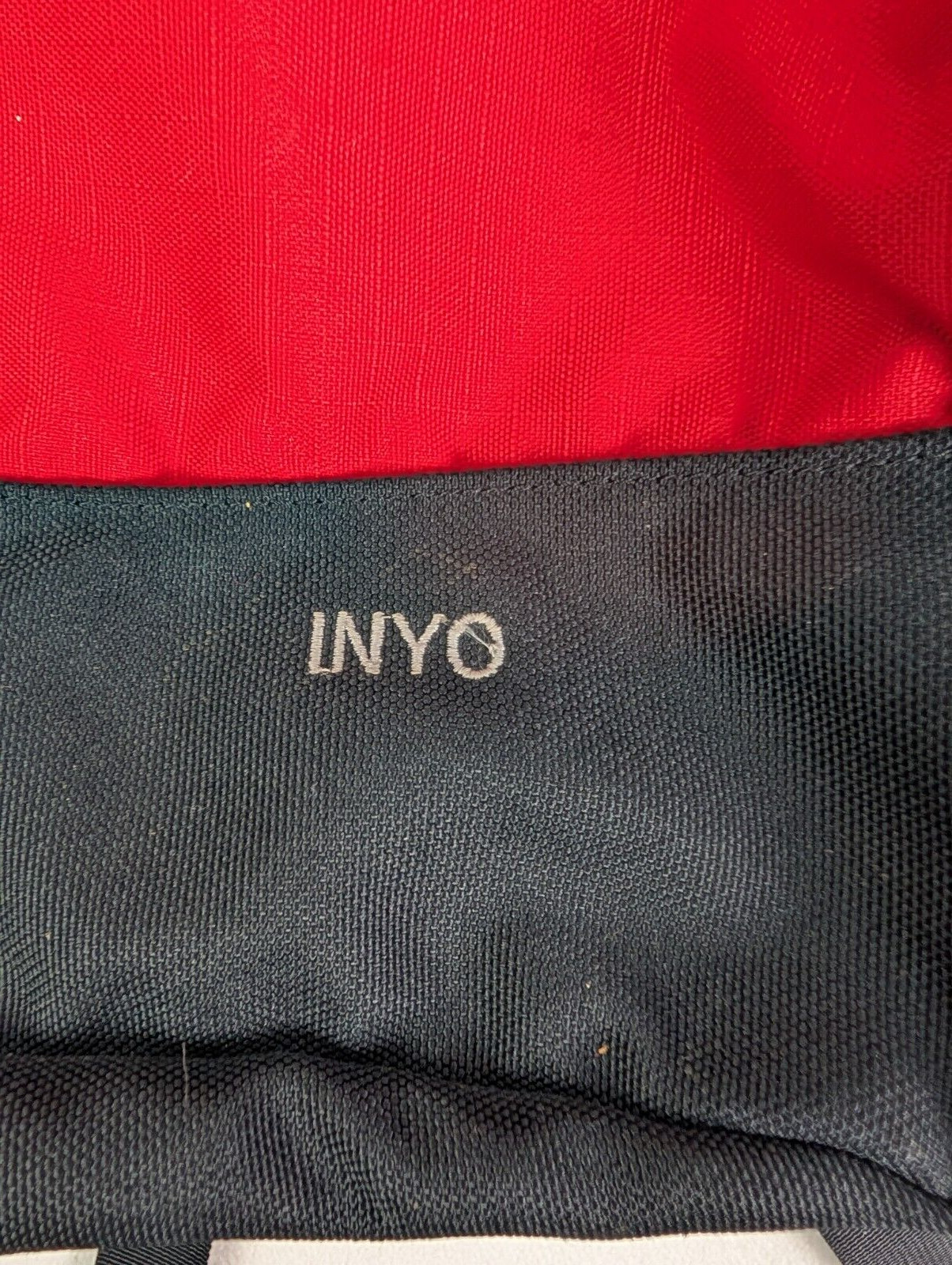 THE NORTH FACE Vtg Inyo Red Black Backpack Adjustable Shoulder Straps 3