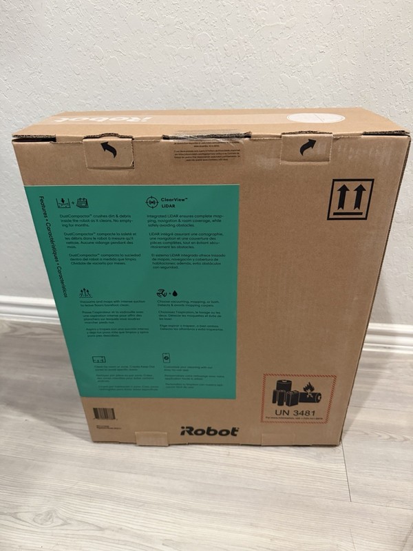 iRobot Roomba 208 DustCompactor Combo Robot Vaccum and Mop, White gallery