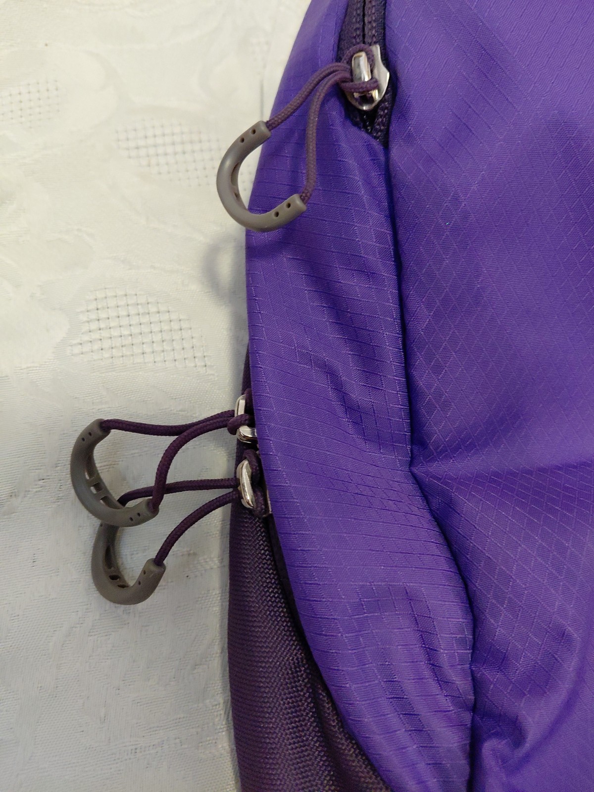 Osprey Daylite Sling  Back Pack Dream Purple  5