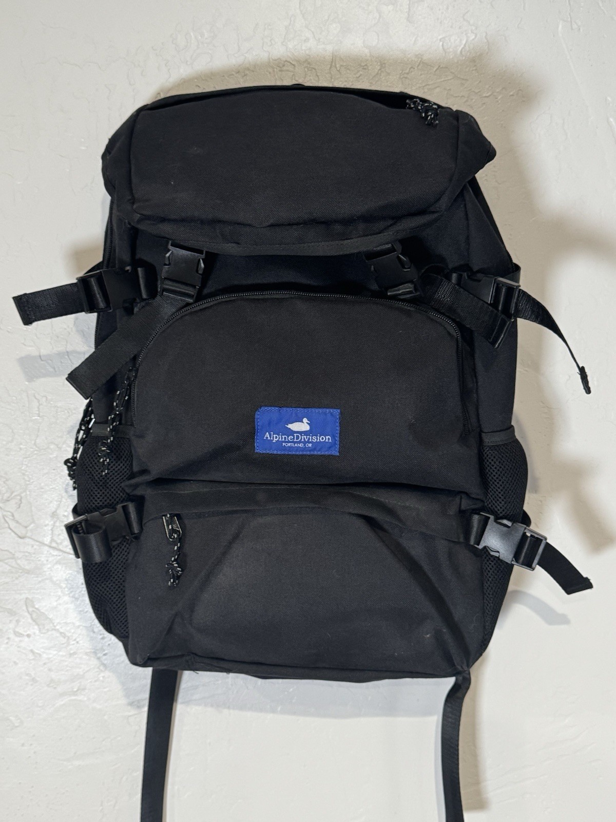 Alpine Division Timberline II backpack black