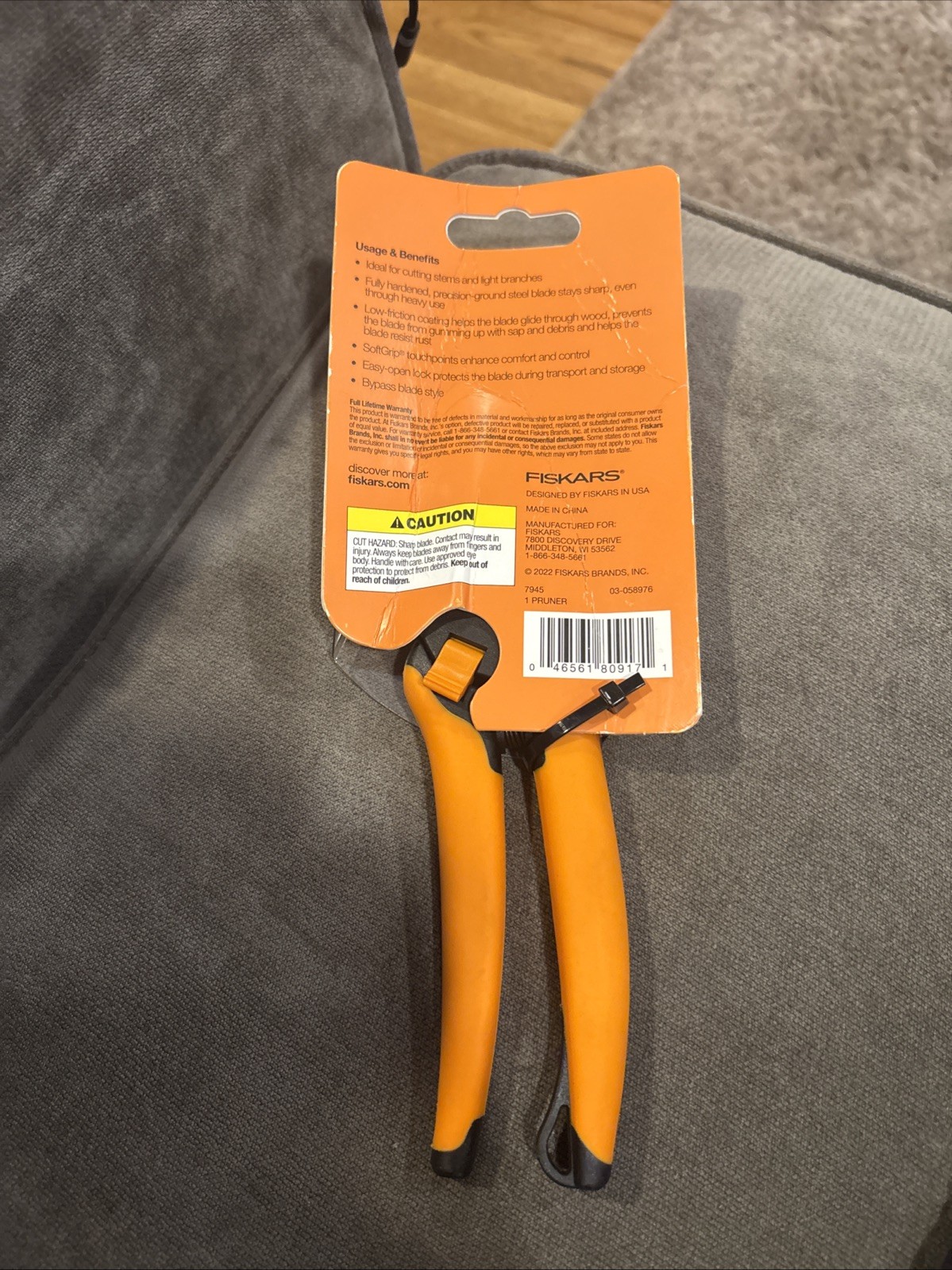 Fiskars 5/8" Bypass Pruner Garden Tool with Steel Blade and Soft Grip Handle gallery
