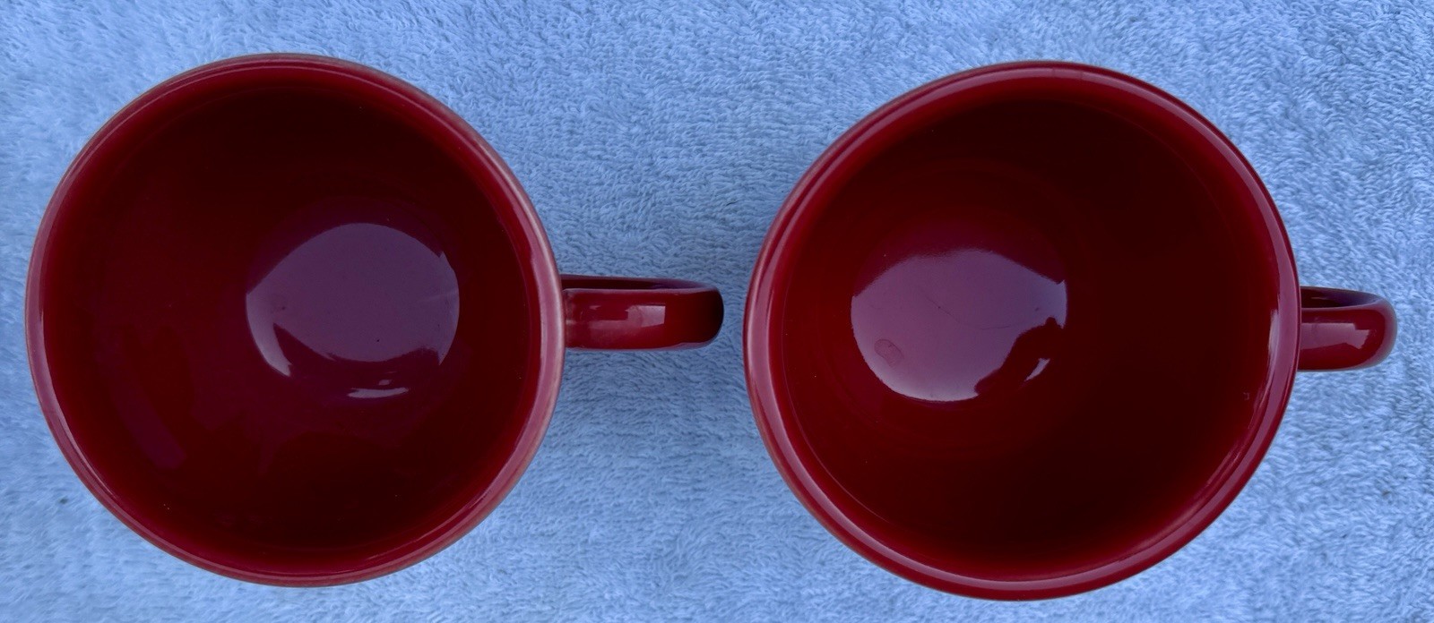 (2) Fiestaware Scarlet Red Tea Cups Homer Laughlin 7-3/4 Ounces Mug EUC Fiesta gallery