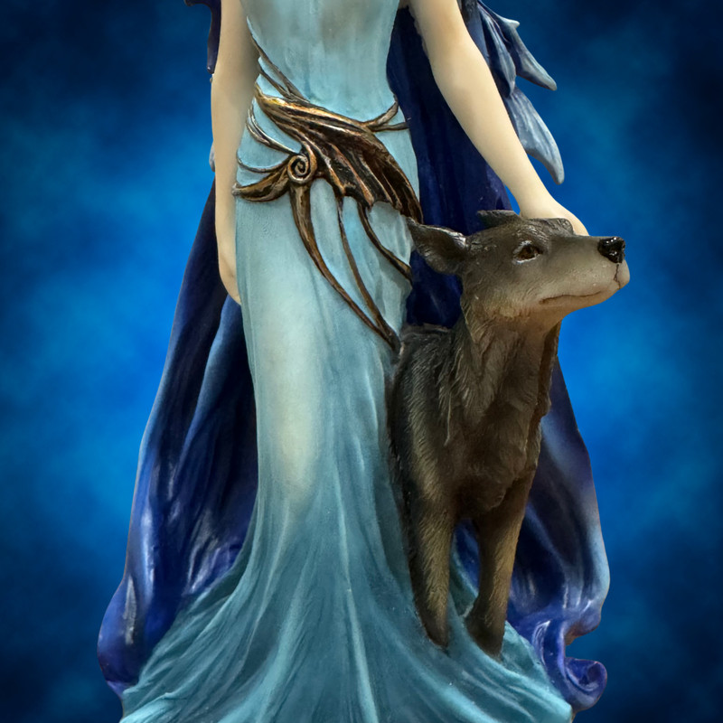 Fantasy Figure HEKATE w/ Wolves - Hellhounds Anne Stokes Veronese Design 0028 gallery