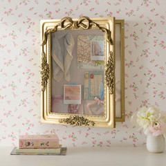 Potterybarn LoveShackFancy Frame Shadow Box (16″x 20″) Gold