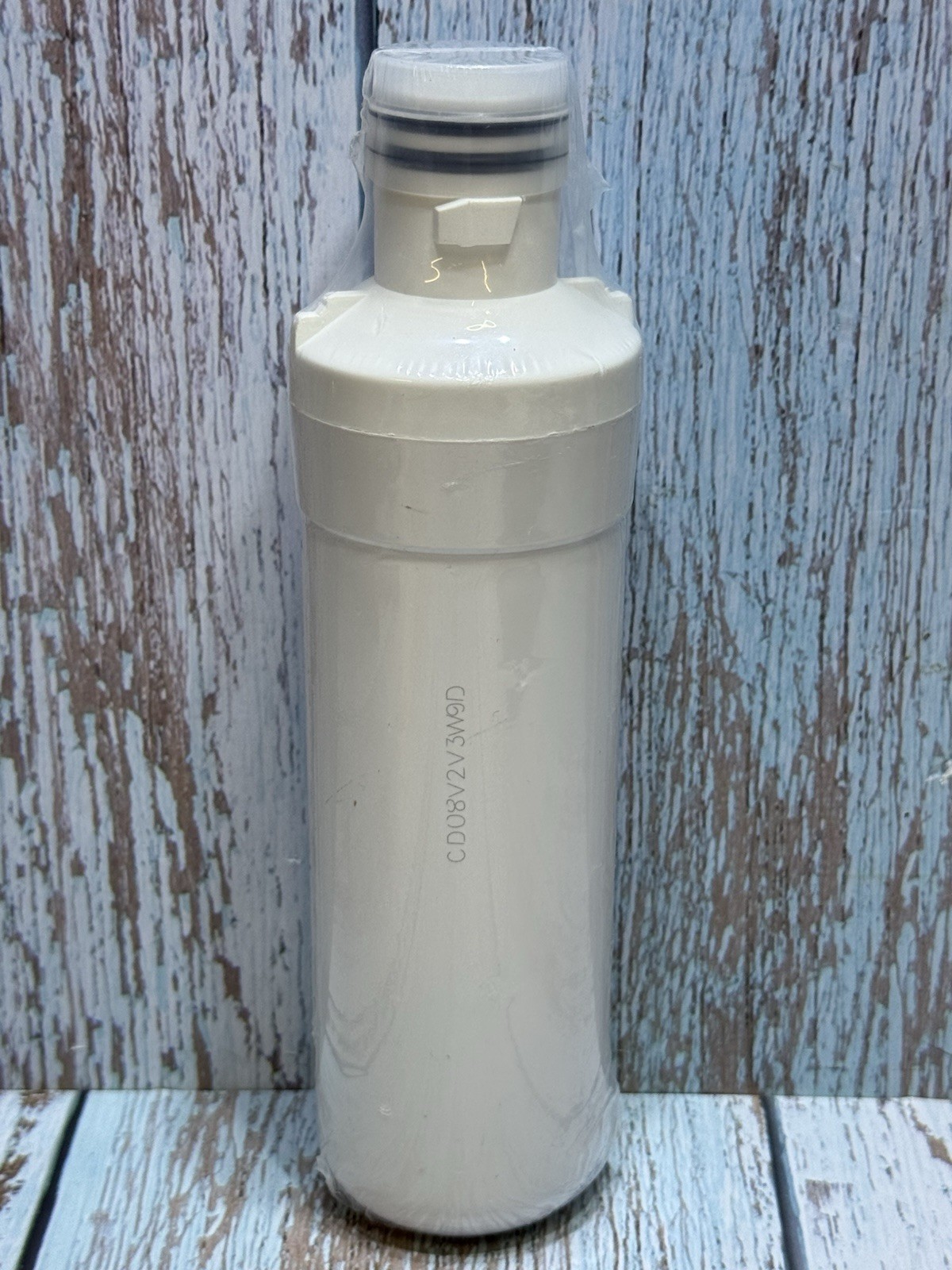 Waterdrop Model WD-F46 Refrigerator Water Filter Replacement gallery