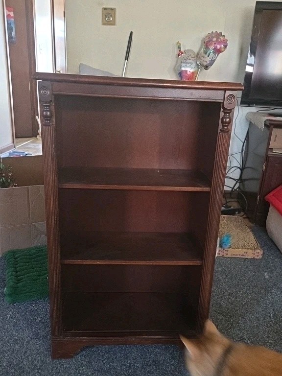Vtg Solid Wood 3 Shelf Book Case LOCAL CT PICK UP ONLY!!!! SEE LOCATION INFO!!!! gallery