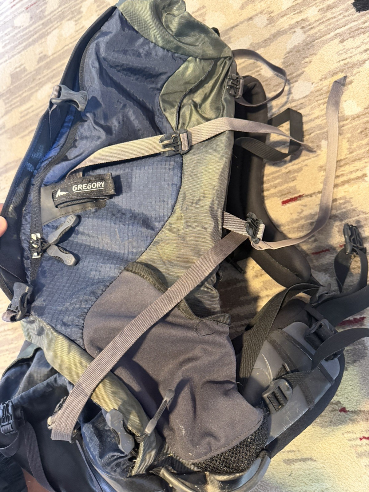 Gregory Triconi 60 Weekend Hiking Backpacking Pack Medium Internal Frame  5