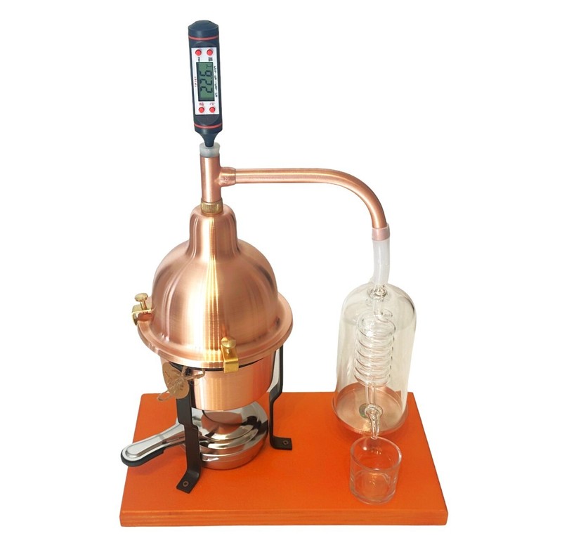 distiller still alembic in copper with glass condensation coil capacity 0,6 L gallery